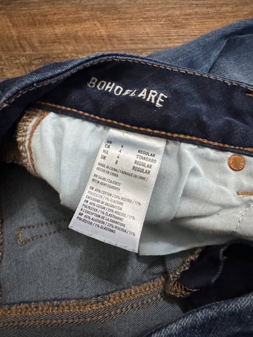 American Eagle Boho Flare Dark Wash Denim Jeans Super Stretch Size 4 - Picture 3 of 7